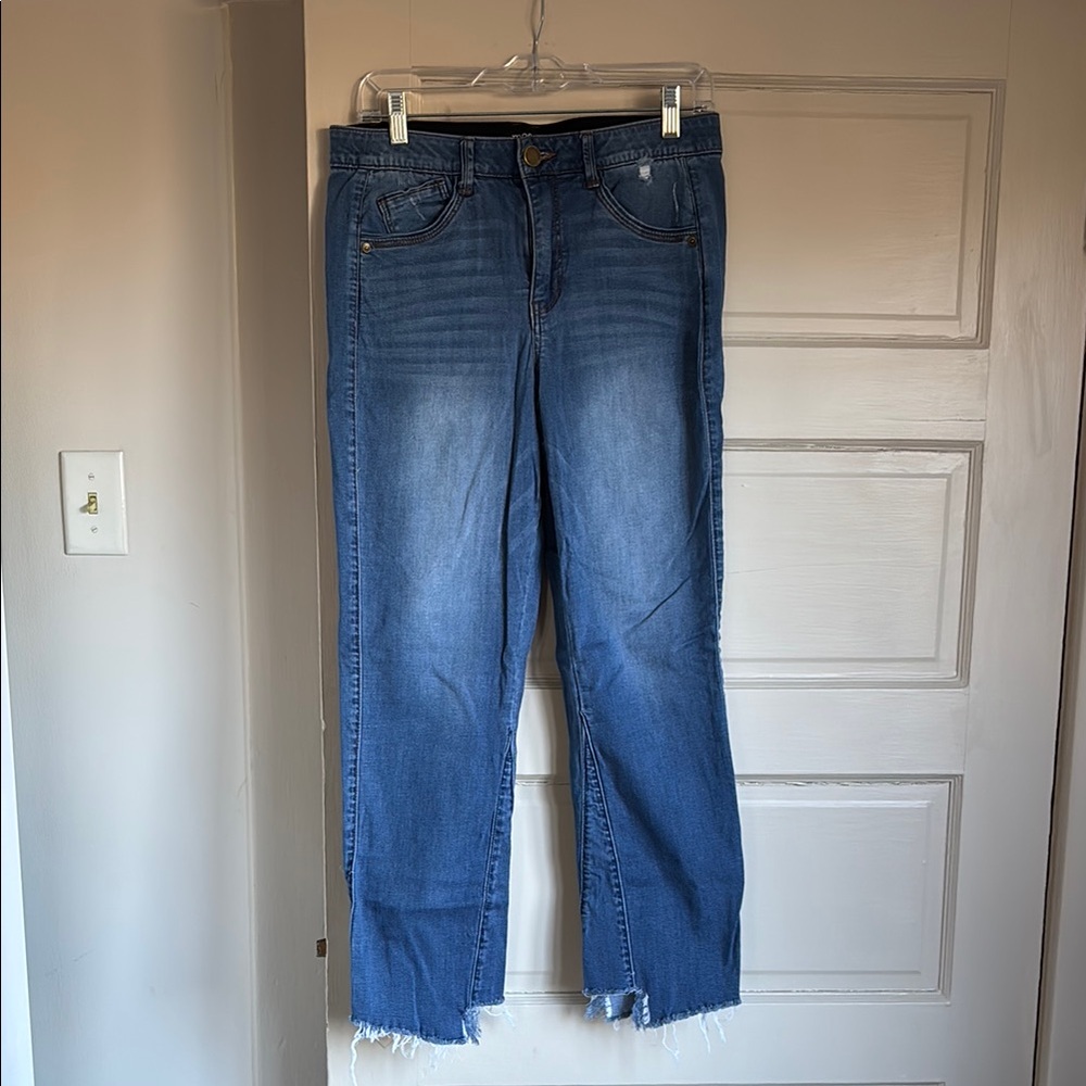Mac and Me Kick Bootcut Crop Jean size 8
